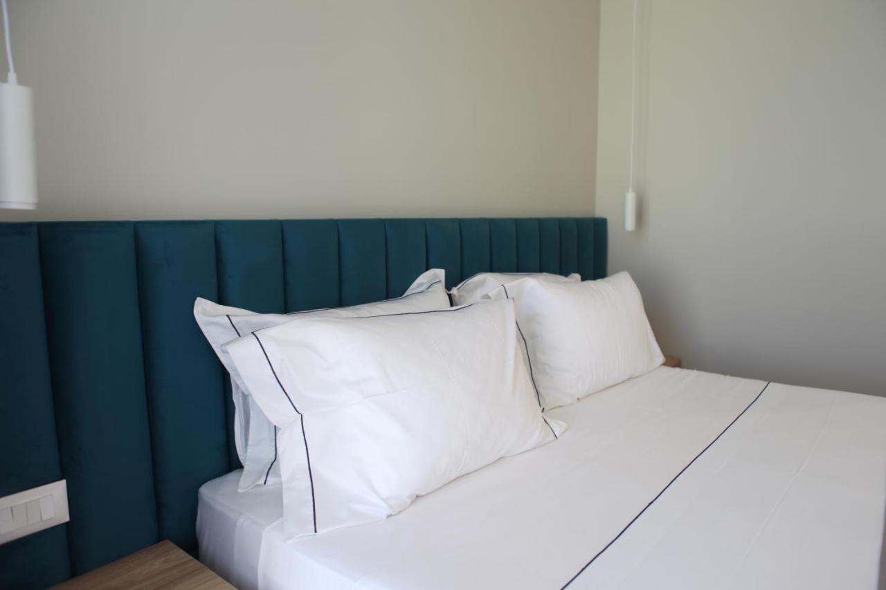 Volmar Hotel Дуррес Экстерьер фото